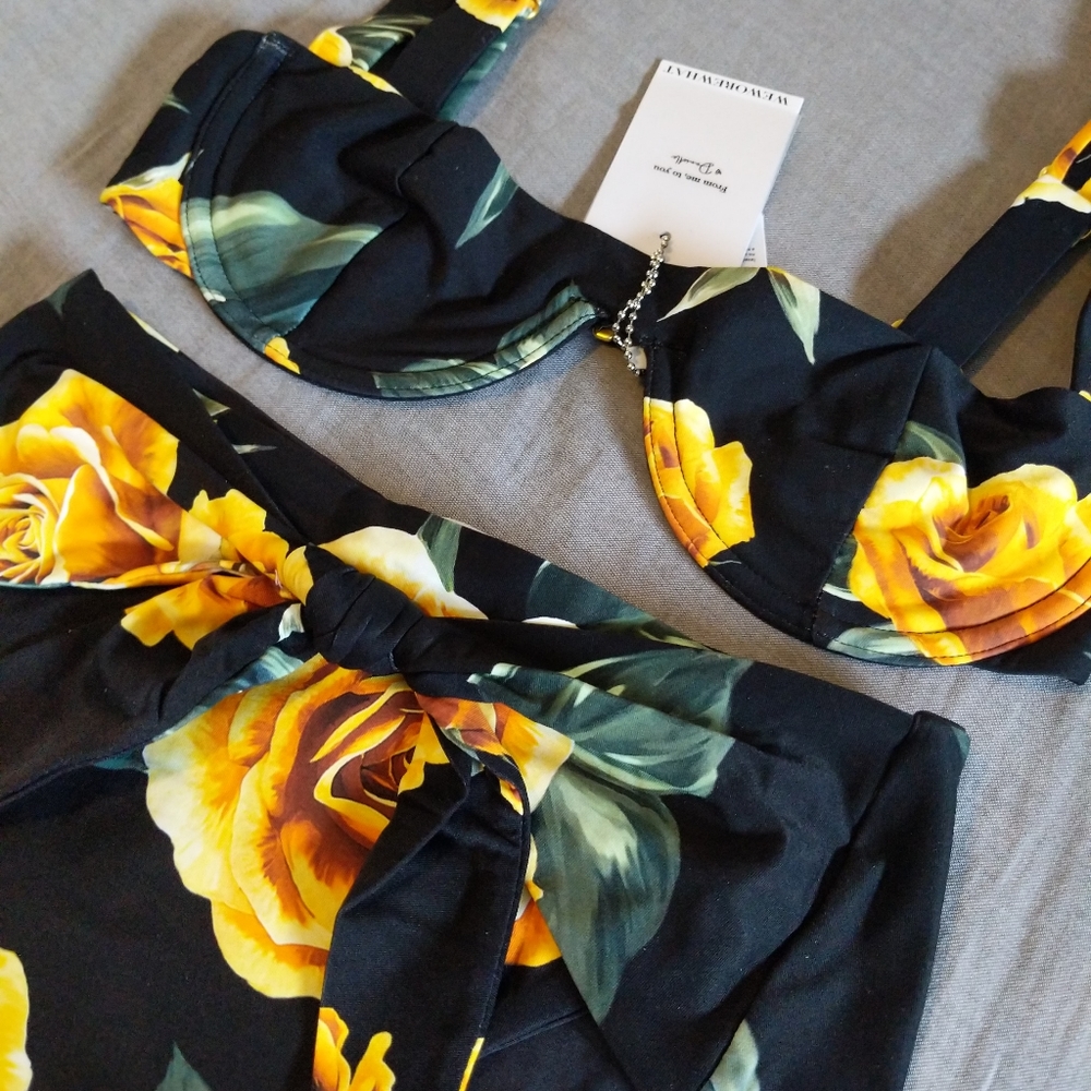 WeWoreWhat Sorrento Top Riviera Bottom Bikini Set Black Rose - Picture 12 of 14